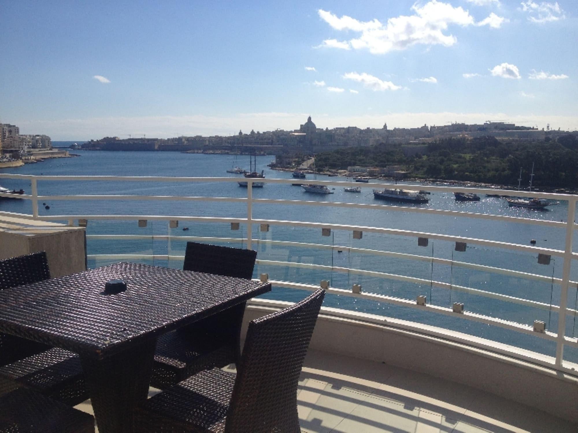 Aparthotel Pebbles Boutique Sliema